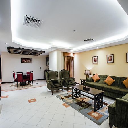 Itlala Alsharq For Serviced Apartments Dammam Esterno foto